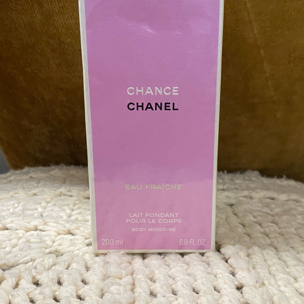 CHANEL Eau Fraîche Body Moisture Discontinued New in Box
